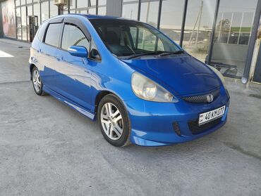 фит сатам: Honda Fit: 2005 г., 1.5 л, Автомат, Бензин, Хетчбек