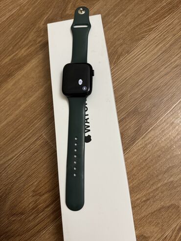 Apple Watch: Продаю Apple Watch SE 2gen часики в идеальном состоянии, коробка