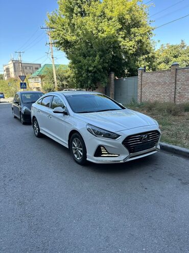 газ 54: Hyundai Sonata: 2018 г., 2 л, Типтроник, Газ, Седан