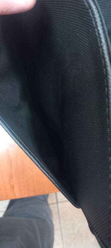 Torbe: Torbica kvalitetna očuvana fali joj 1 driker. Lacoste torbica — 6