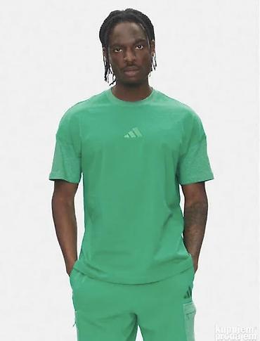 vikend torba: ADIDAS All Season T-shirt and Shorts vel. M NOVO Cena je za komplet a — 2