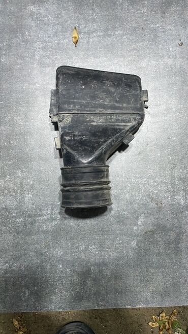 Digər avtomobil ehtiyat hissələri: Avtomobil üçün müxtəlif plastik və rezin detallar dəsti - Hava filtri — 2