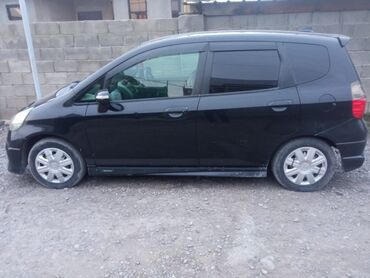 фит продаю: Honda Fit: 2005 г., 1.3 л, Автомат, Бензин, Хэтчбэк