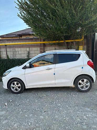 shevrolet lacetti: Chevrolet Spark: 2018 г., 1 л, Автомат, Бензин, Хэтчбэк — 3