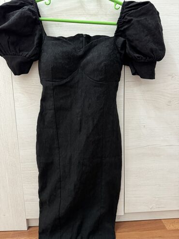 вечернее платье шикарное: Вечернее платье, Средняя модель, С рукавами, S (EU 36)