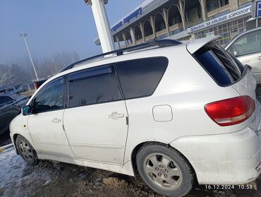 Toyota: Toyota Ipsum: 2002 г., 2.4 л, Автомат, Бензин, Кроссовер