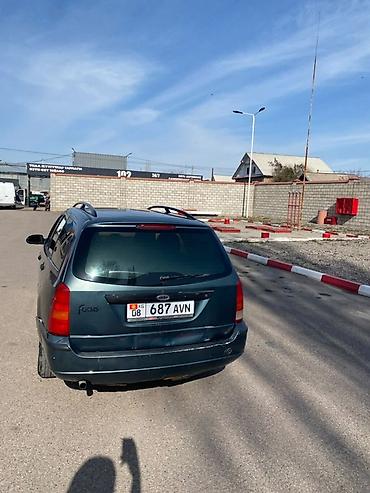Унаа сатуу: Ford Focus: 2003 г., 1.6 л, Кол менен иштөөчү, Бензин, Универсал — 4