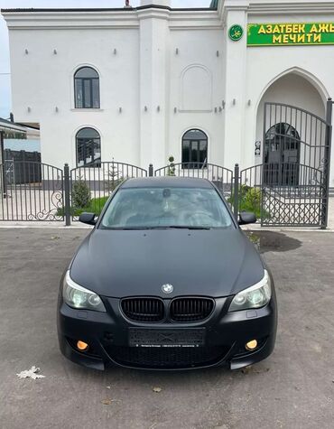 антены на авто: BMW M5 (E60) в матовом черном цвете - Кузов: седан 4 двери, матовый