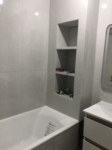 Укладка плитки: Подготовка стен для укладки, Резка плитки, Укладка плитки на откосы, окна, двери | Керамическая плитка, Стеклянная плитка, Мраморная плитка | Вертикальная укладка, Горизонтальная укладка, Диагональная укладка Больше 6 лет опыта — 5