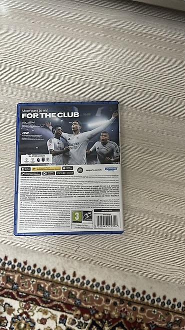f 15: EA Sports FC 25 для PlayStation 5 — дисковая версия в фирменном синем — 3