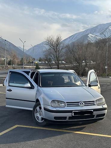 электро машине: Volkswagen Golf: 1999 г., 1.6 л, Автомат, Бензин, Хэтчбэк — 3