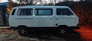 Транспорт: Volkswagen Transporter: 1984 г., 1.8 л, Бензин, Фургон — 3