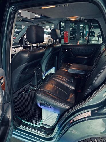 Mercedes-Benz: Mercedes-Benz M-Class: 2001 г., 3.2 л, Автомат, Бензин, Внедорожник — 8