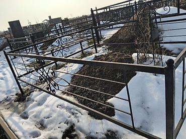 Металлические заборы: Кованые ограды для захоронений - Материал: сталь с декоративными — 7