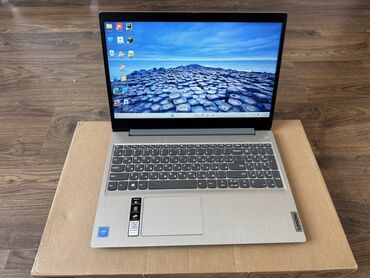 Kompüter ehtiyyat hissələri: Lenovo noutbuk - Model xətti: Lenovo IdeaPad seriyası (gümüşü korpus