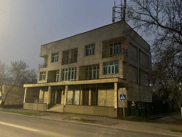 дом дешевле: Продаю Здание, Действующий 840 м²