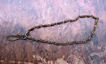 Ogrlice: Brezletna, lanac za džepni sat 6 komada. Cene su odredjene pojedinačno — 4