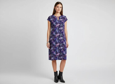 Dresses: Women`s dress, size S