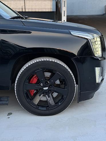 каделак: Cadillac Escalade: 2019 г., 6.2 л, Автомат, Бензин — 10
