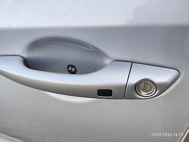 byd leopard 5: Hyundai Avante: 2018 г., 1.6 л, Автомат, Газ, Седан — 9