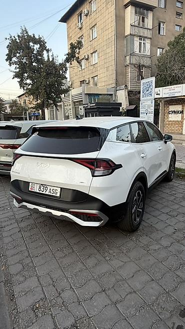 мир света: Kia Sportage: 2022 г., 1.6 л, Автомат, Бензин, Кроссовер — 2