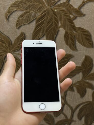 компютер для игр: IPhone 7, Б/у, 128 ГБ, Красный, Защитное стекло, Чехол, 100 %
