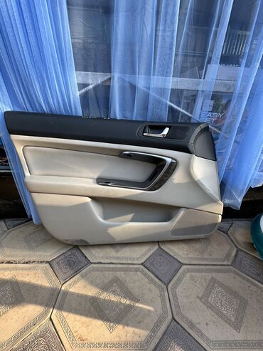 багажник subaru: Обшивка стоек Subaru Б/у