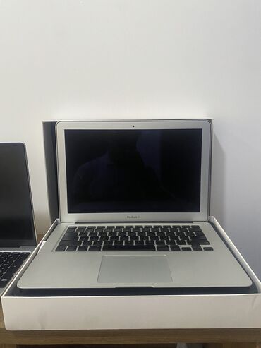 ноутбуки в бишкеке: Ноутбук, Apple, 2 ГБ ОЗУ, Intel Core i3, 13.3 ", Новый, Для работы, учебы, память SSD
