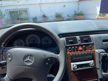 Mercedes-Benz: Mercedes-Benz E 240: 2.6 l. | 1995 έ. Λιμουζίνα — 6
