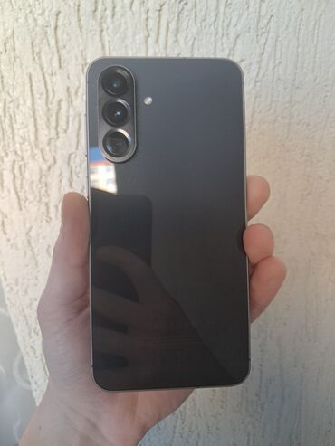 samsung a06 qiymeti: Samsung Galaxy A56, 256 GB, rəng - Boz, Sensor, Barmaq izi, Simsiz şarj
