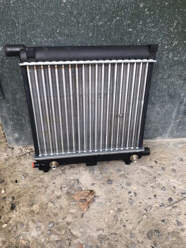 İnterkuler radiatorları: Mercedes-Benz 190, 1990 il, Orijinal, Almaniya, Yeni