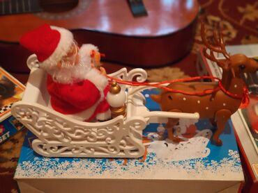 Oyuncaqlar: Yaşıl çərçivəli, rəngli muncuqları olan hesablama lövhəsi. Müxtəlif — 8