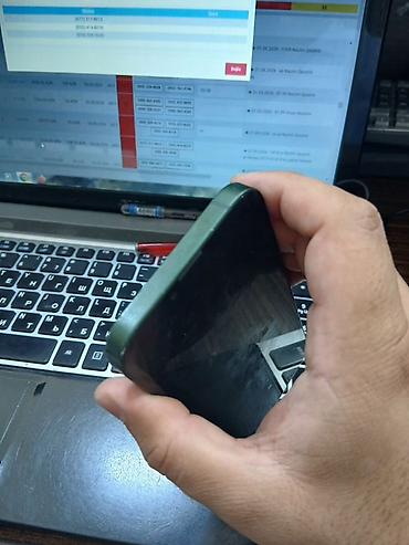 green hıll: IPhone 13, Alpine Green — 4