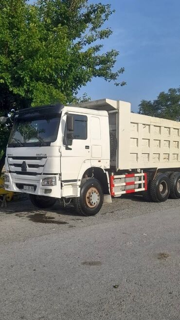 Yük maşınları: Howo Sinotruk, 2014 il, motor 10 l, Samosval