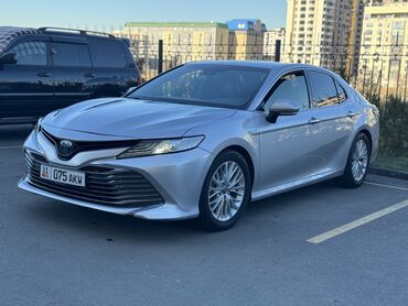 Toyota: Toyota Camry: 2017 г., 2.5 л, Вариатор, Гибрид, Седан