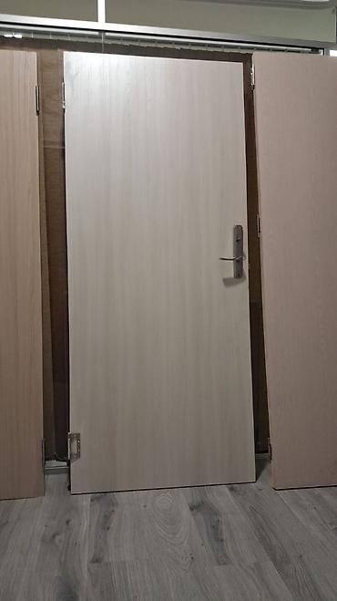 standart qapi olculeri: Taxta teksturalı daxili qapılar – müxtəlif açıq bej və açıq ağ palıd — 3