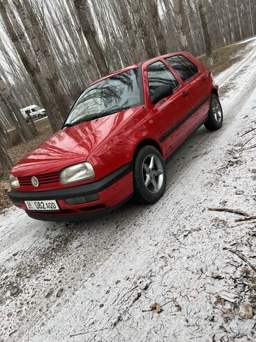 Volkswagen: Volkswagen Golf: 1993 г., 1.8 л, Механика, Бензин, Хэтчбэк