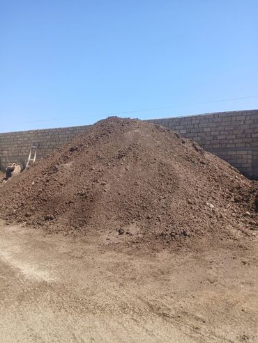 Digər tikinti materialları: Qara şamaxi torpagivar. Atsep,şeben,qum. Istiyen olsa nomreyle elaqa