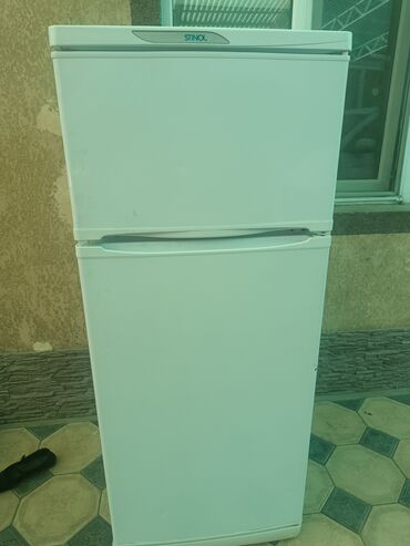 куплю нерабочий ноутбук в бишкеке: Холодильник Stinol, Б/у, Двухкамерный, 60 * 145 *
