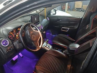 Opel: Opel Antara SUV - Kuzov: Qara rəng, ön xrom radiator barmaqlığı — 2