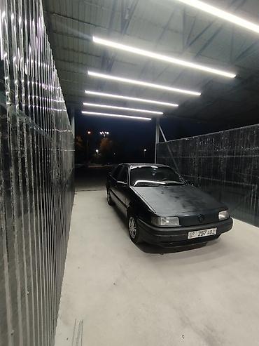 Volkswagen: Volkswagen Passat: 1989 г., 1.8 л, Механика, Бензин, Седан — 8
