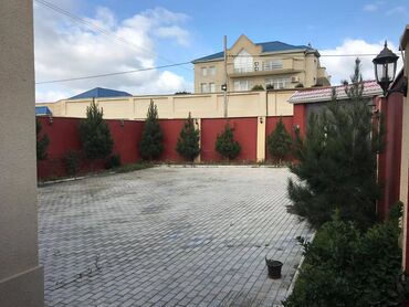 Uzunmüddətli kirayə evlər: 100 kv. m, 3 otaqlı — 10