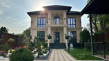 Шикарный дом в ж/м Киргизия‑1 - Участок: 10 соток - Дом: 250 м² - 10