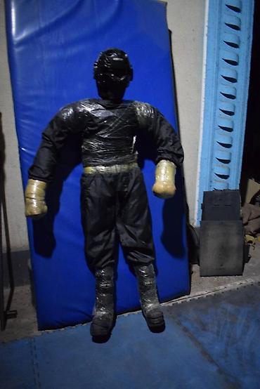 Боксерские груши: Продам не убиваемое самодельное чучело манекен для отработки ударов и — 1