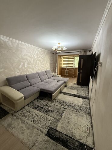 квартира 3 мкр: 3 комнаты, 63 м², 104 серия, 2 этаж, Косметический ремонт