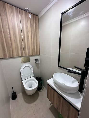 klinika satilir: Стоматологический центр, 77 м², С оборудованием — 6