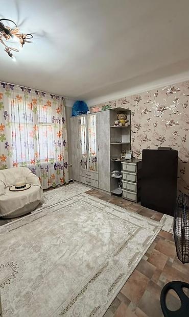 хрущевка квартира: 1 комната, 30 м², Хрущевка, 3 этаж — 9