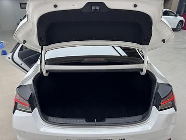 Hyundai: Hyundai Avante: 2020 г., Бензин, Седан — 19