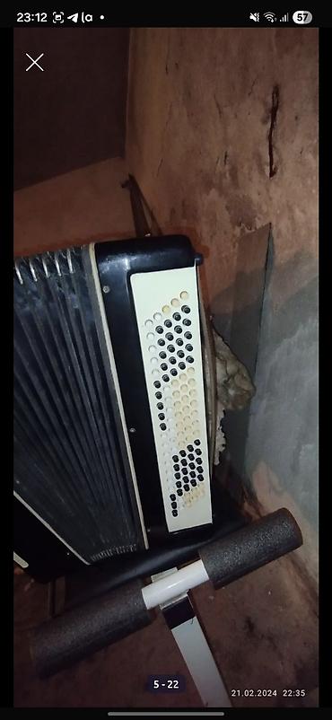 Гитары: Гитара гитары есть еще скрипка 1/8 и аккордеон барабанная установка — 26