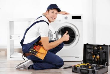 Сантехнические работы: Требуется мастер по ремонту стиральных машин. 70% от заявки